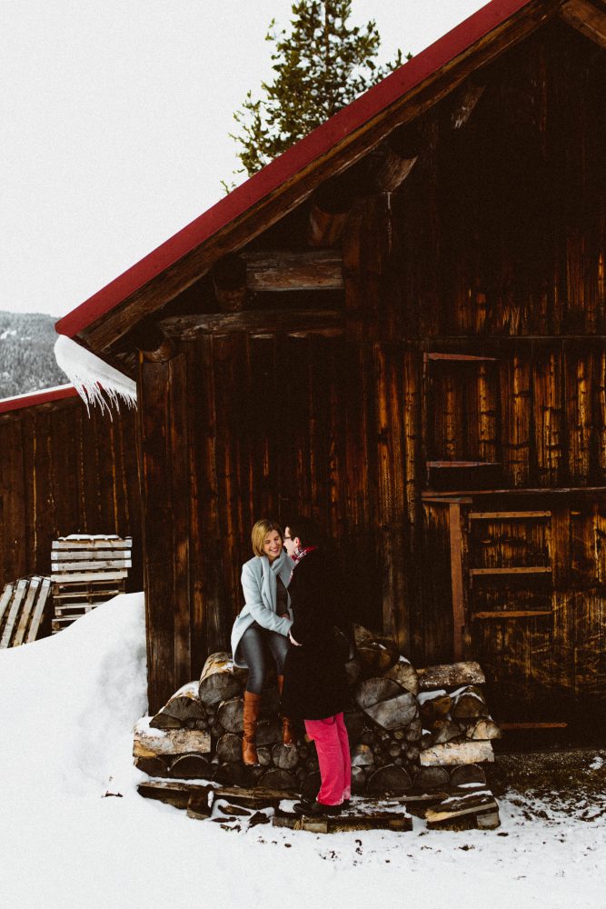 Babybauchshooting im winterlichen Allgäu