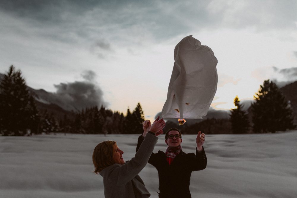 Babybauchshooting im winterlichen Allgäu