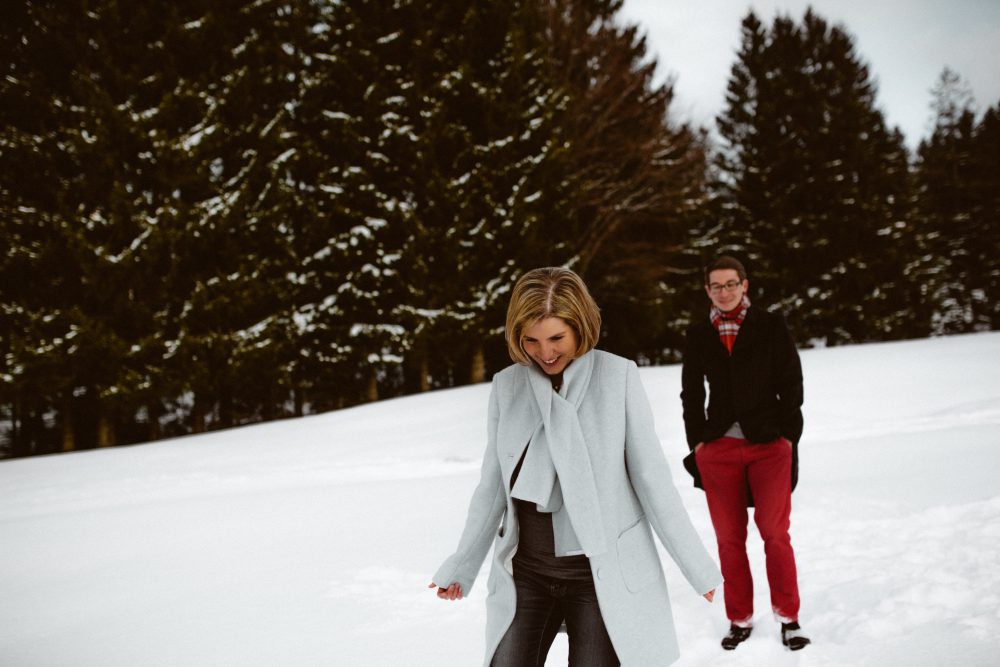 Babybauchshooting im winterlichen Allgäu