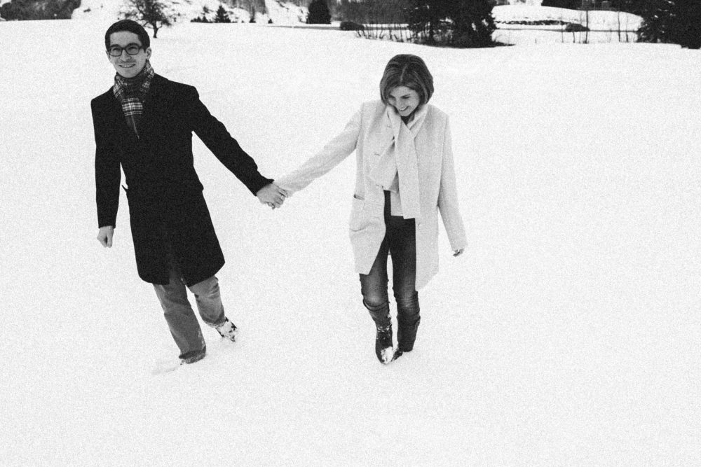 Babybauchshooting im winterlichen Allgäu