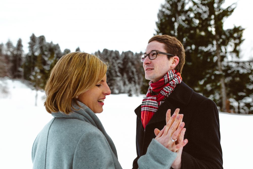 Babybauchshooting im winterlichen Allgäu