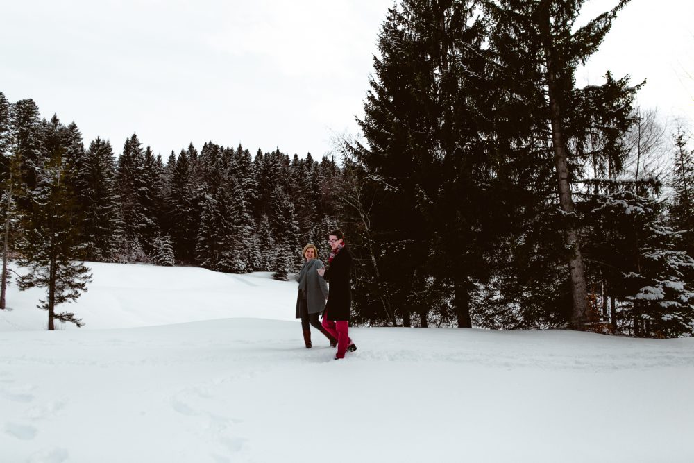 Babybauchshooting im winterlichen Allgäu