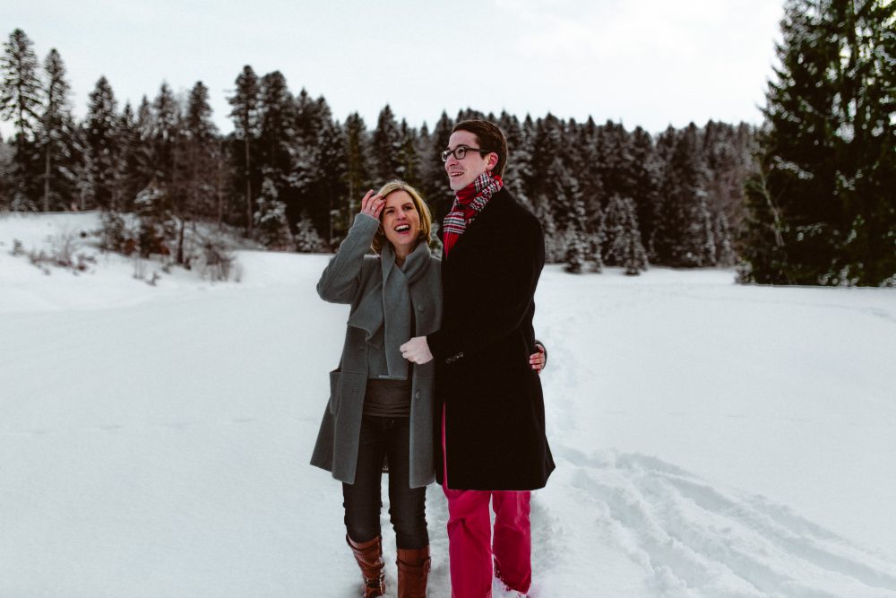 Babybauchshooting im winterlichen Allgäu