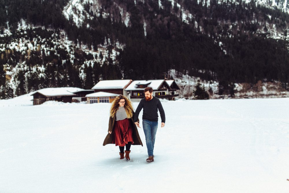 Babybauchshooting mit Schneeweitblick