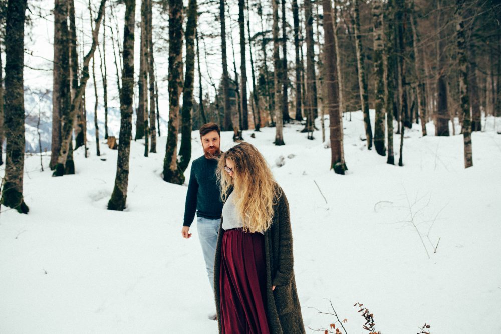 Babybauchshooting mit Schneeweitblick