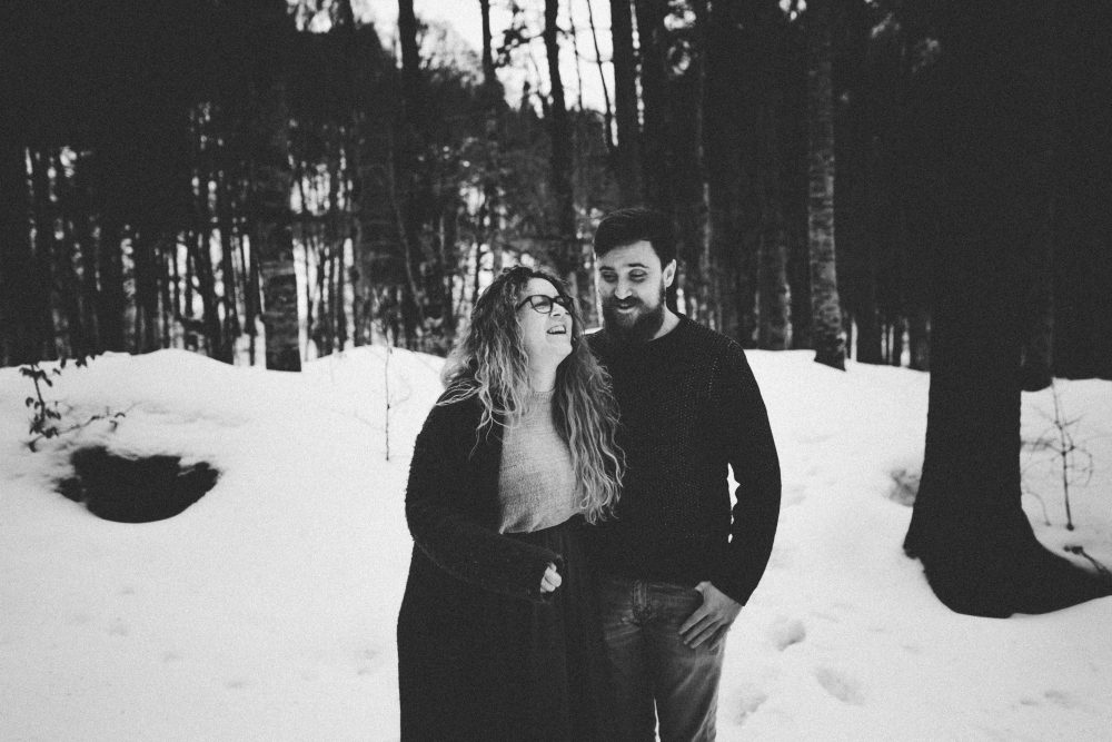 Babybauchshooting mit Schneeweitblick