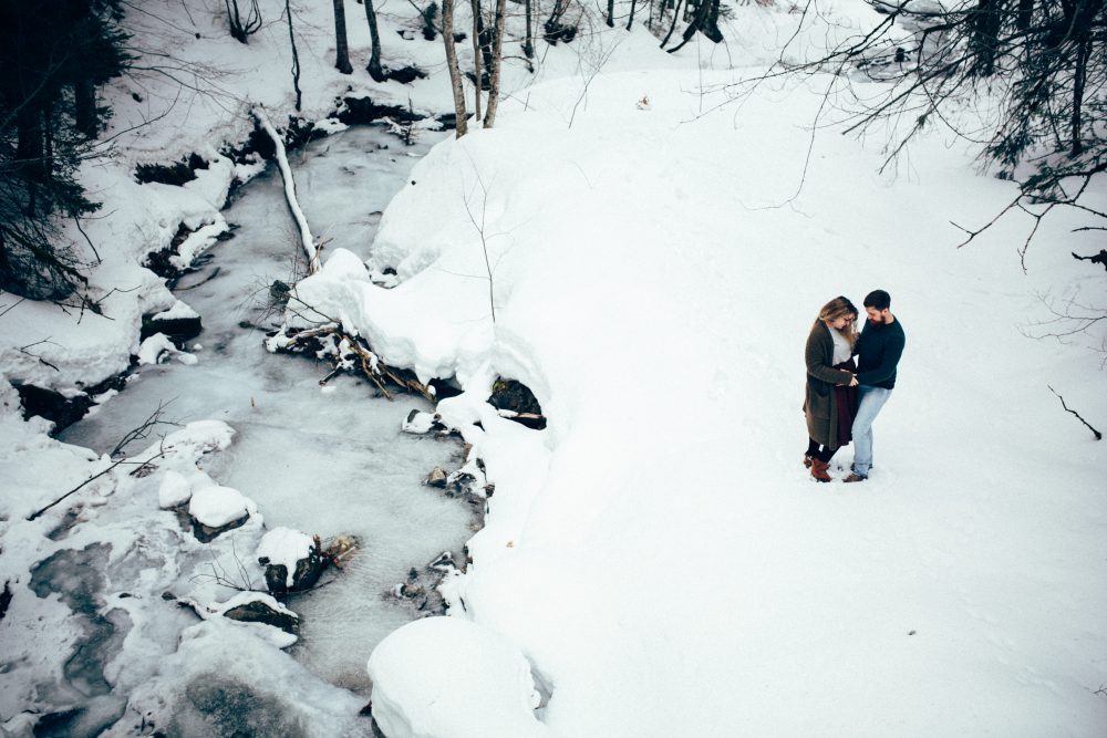 Babybauchshooting mit Schneeweitblick