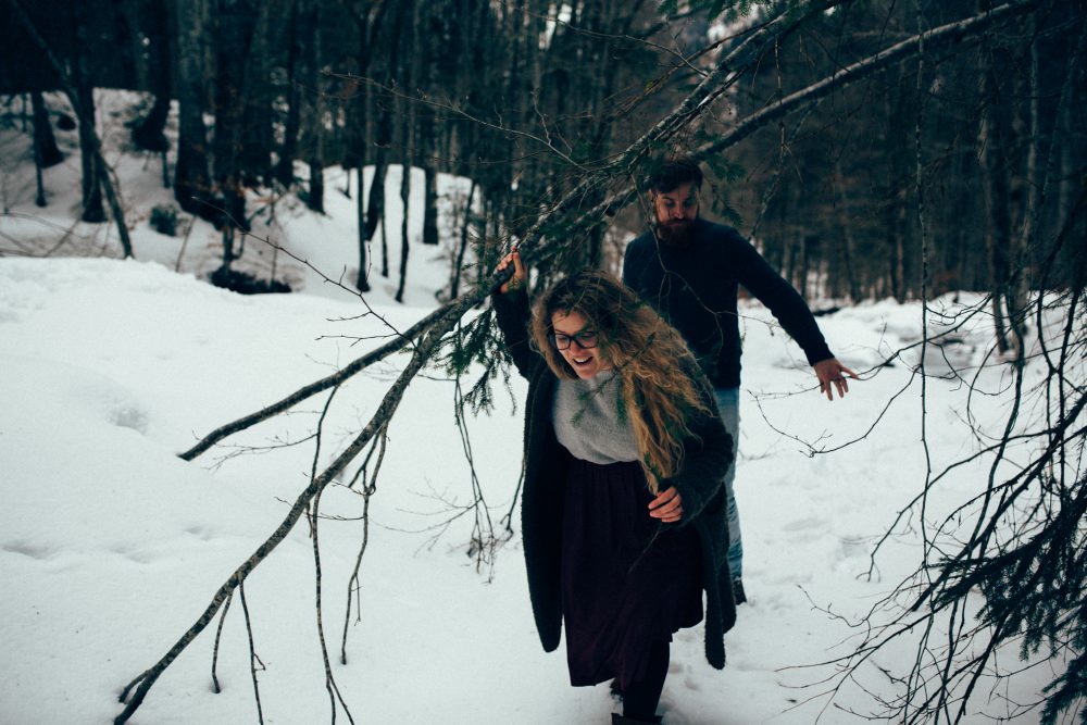 Babybauchshooting mit Schneeweitblick