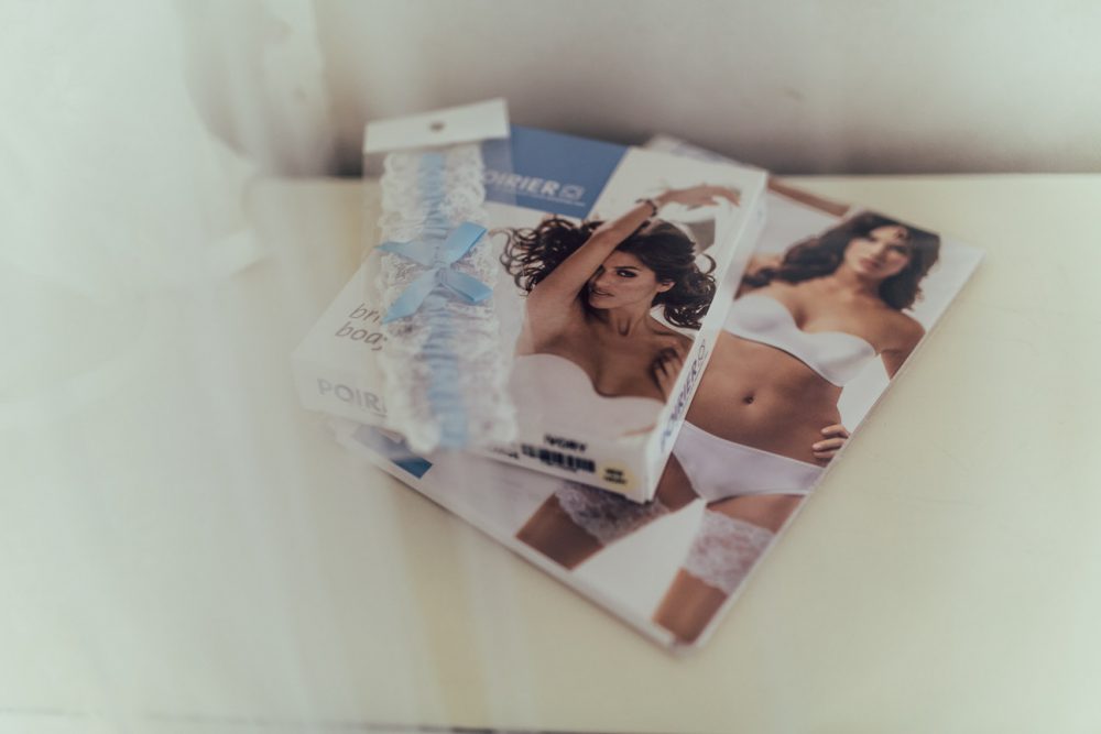 ungetragenes Brautkleid von St. Patrick mit diversen Accessoires zu verkaufen!