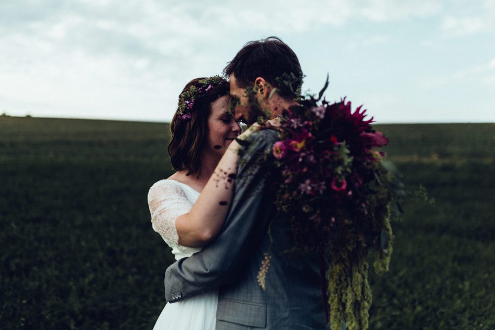 1001 Origami Kraniche auf der Scheunenhochzeit AmVieh-Theater / Schwindegg