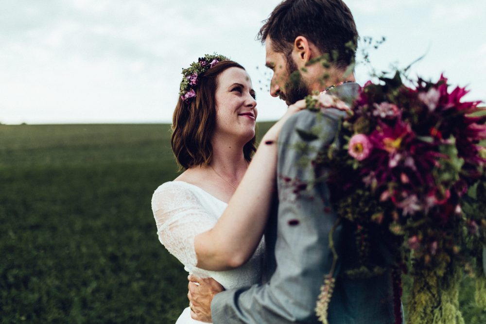 1001 Origami Kraniche auf der Scheunenhochzeit AmVieh-Theater / Schwindegg