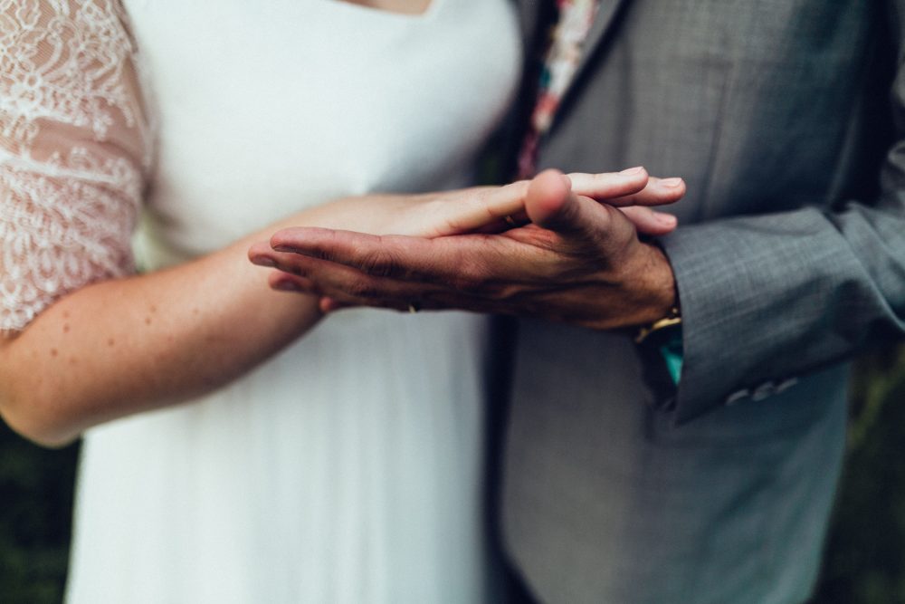 1001 Origami Kraniche auf der Scheunenhochzeit AmVieh-Theater / Schwindegg