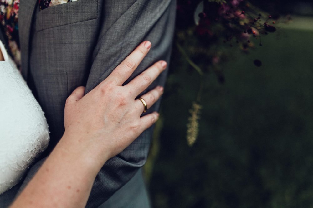 1001 Origami Kraniche auf der Scheunenhochzeit AmVieh-Theater / Schwindegg
