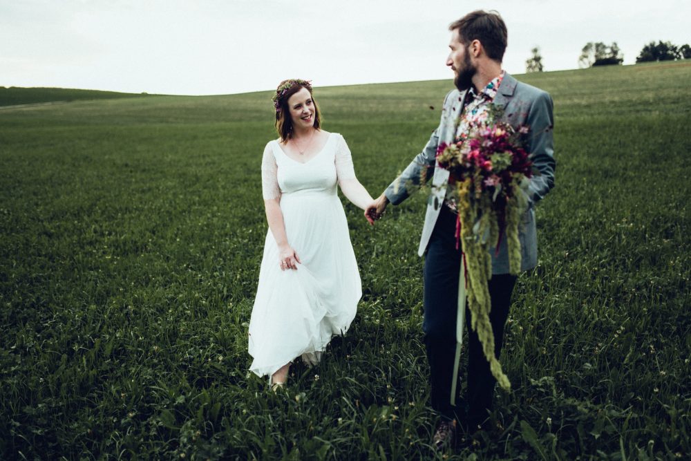1001 Origami Kraniche auf der Scheunenhochzeit AmVieh-Theater / Schwindegg