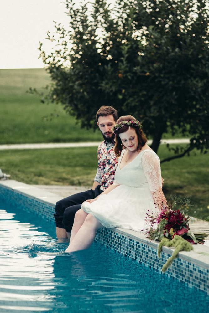 1001 Origami Kraniche auf der Scheunenhochzeit AmVieh-Theater / Schwindegg