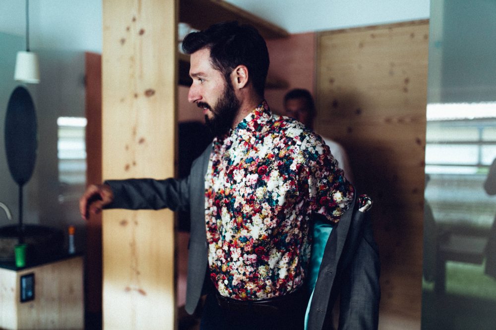 1001 Origami Kraniche auf der Scheunenhochzeit AmVieh-Theater / Schwindegg