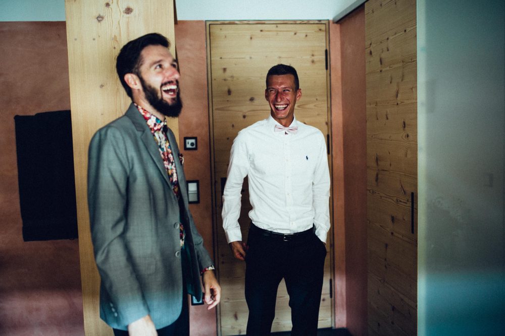 1001 Origami Kraniche auf der Scheunenhochzeit AmVieh-Theater / Schwindegg