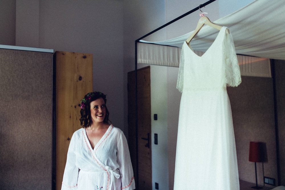 1001 Origami Kraniche auf der Scheunenhochzeit AmVieh-Theater / Schwindegg