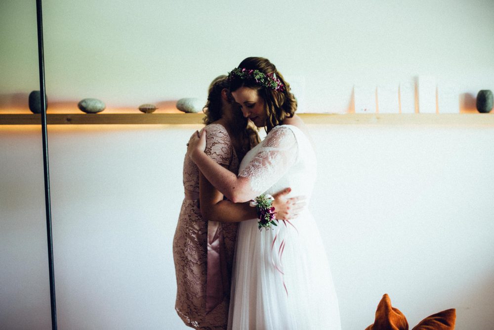 1001 Origami Kraniche auf der Scheunenhochzeit AmVieh-Theater / Schwindegg