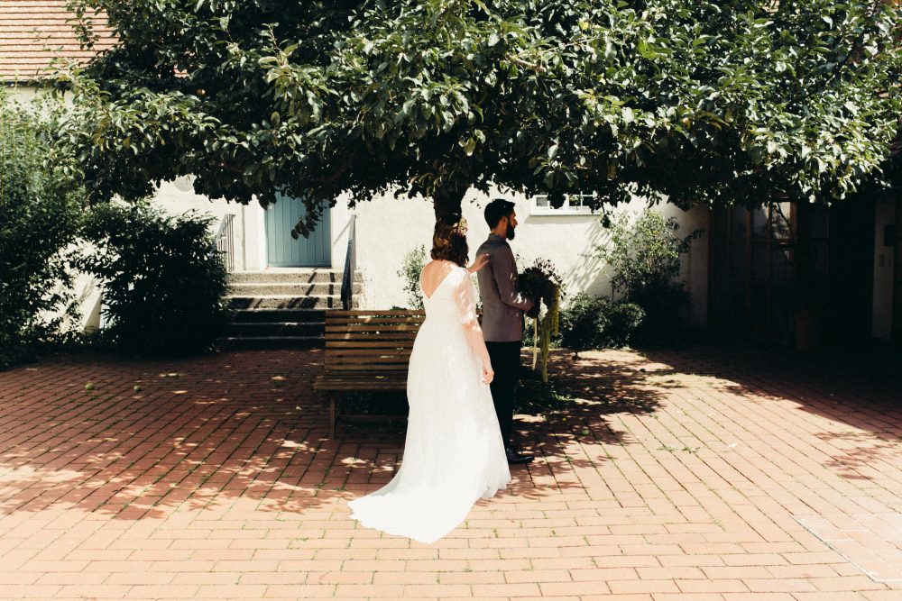 1001 Origami Kraniche auf der Scheunenhochzeit AmVieh-Theater / Schwindegg