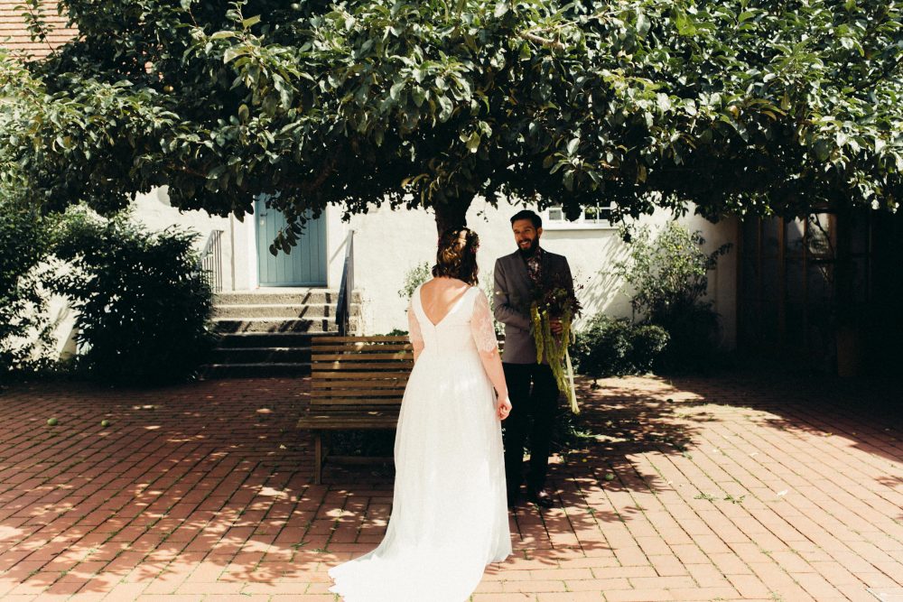 1001 Origami Kraniche auf der Scheunenhochzeit AmVieh-Theater / Schwindegg
