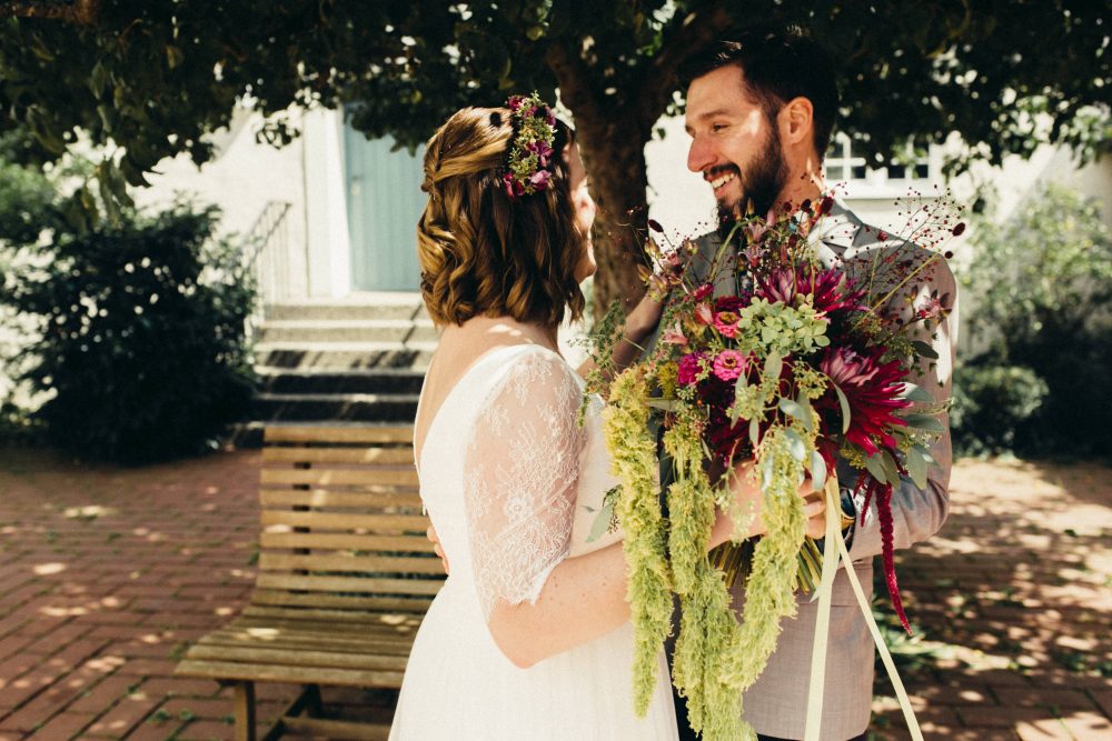 1001 Origami Kraniche auf der Scheunenhochzeit AmVieh-Theater / Schwindegg