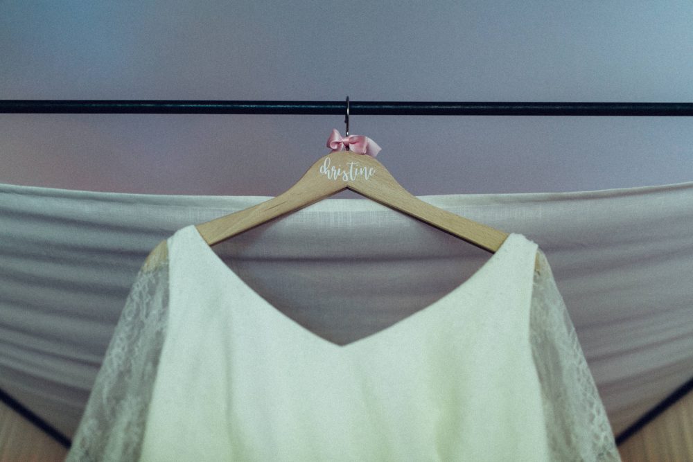 1001 Origami Kraniche auf der Scheunenhochzeit AmVieh-Theater / Schwindegg