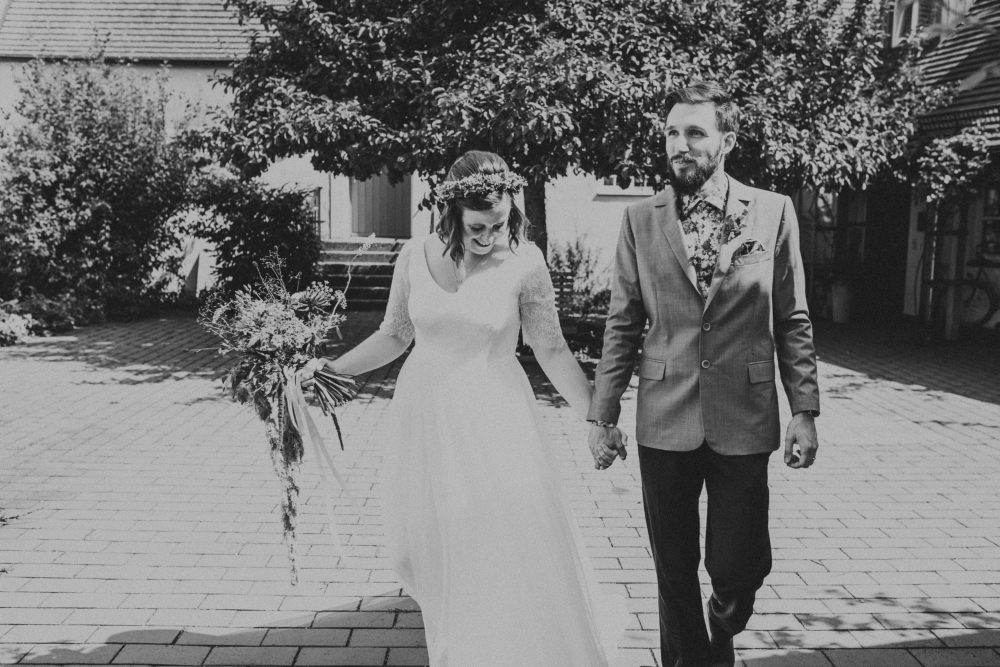 1001 Origami Kraniche auf der Scheunenhochzeit AmVieh-Theater / Schwindegg