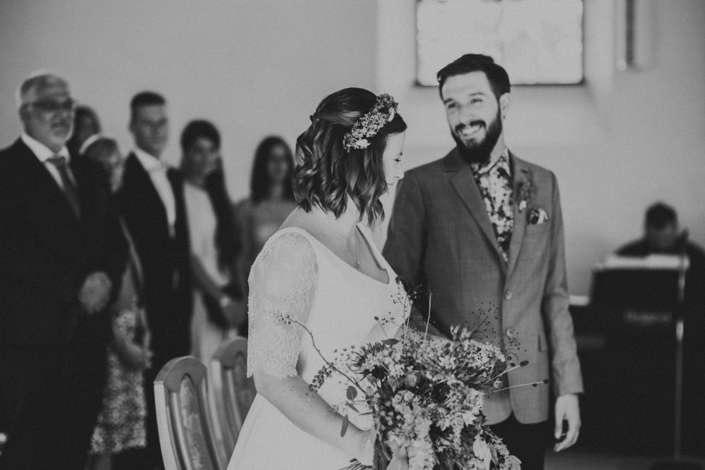 1001 Origami Kraniche auf der Scheunenhochzeit AmVieh-Theater / Schwindegg