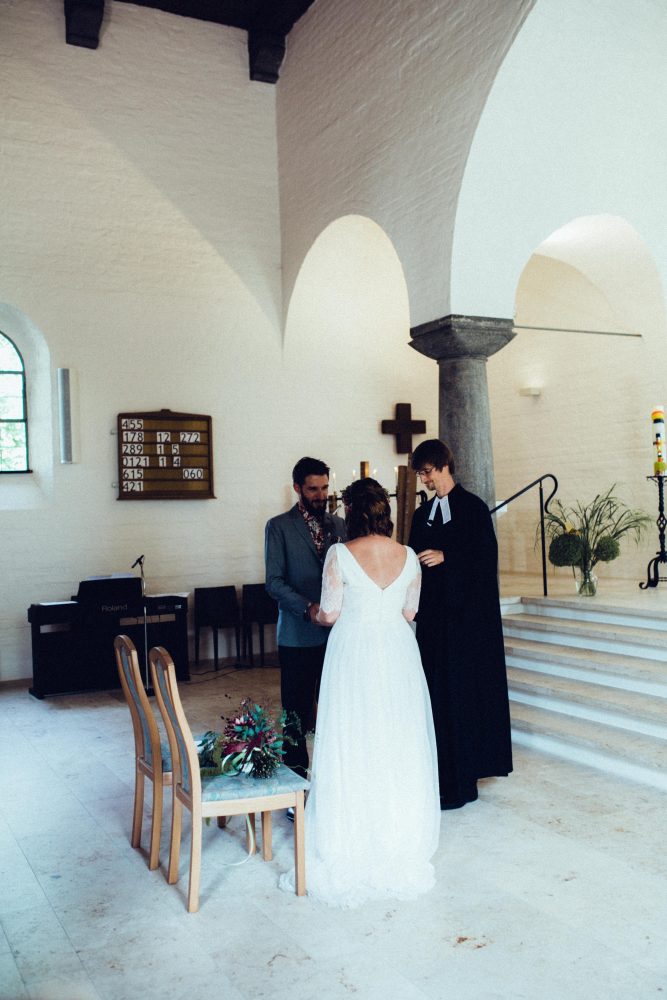 1001 Origami Kraniche auf der Scheunenhochzeit AmVieh-Theater / Schwindegg