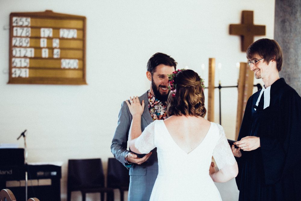 1001 Origami Kraniche auf der Scheunenhochzeit AmVieh-Theater / Schwindegg