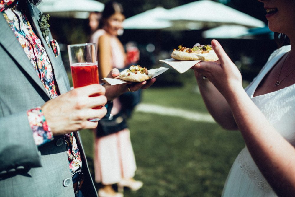 1001 Origami Kraniche auf der Scheunenhochzeit AmVieh-Theater / Schwindegg