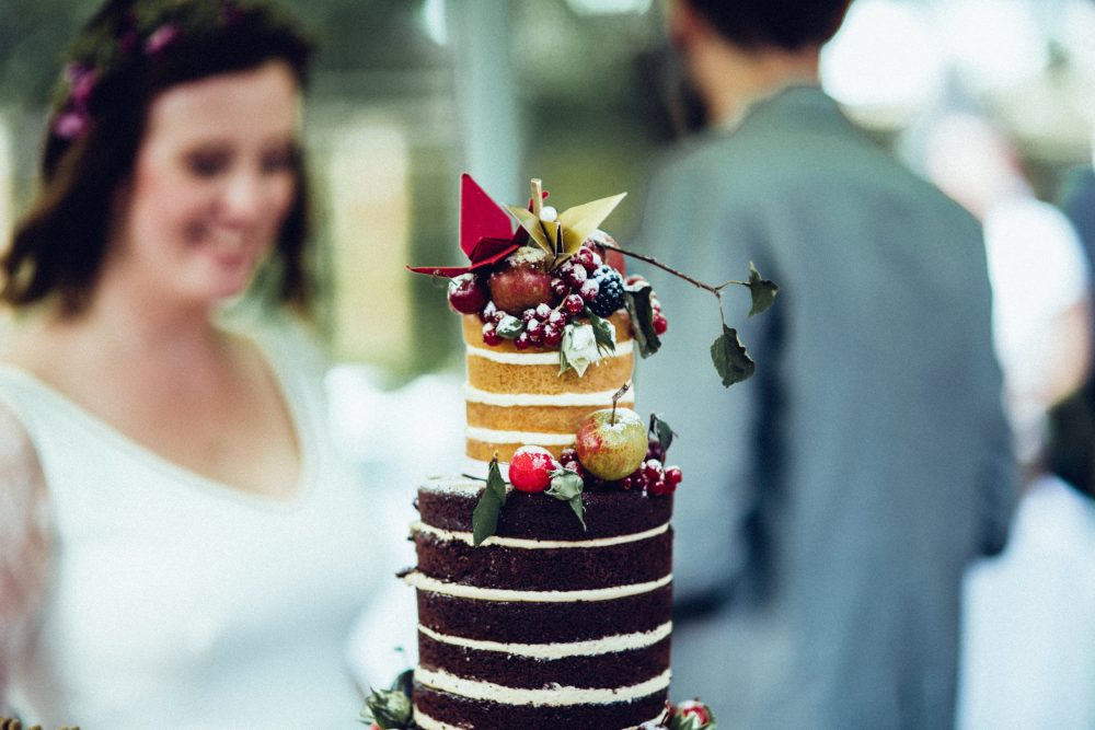 1001 Origami Kraniche auf der Scheunenhochzeit AmVieh-Theater / Schwindegg