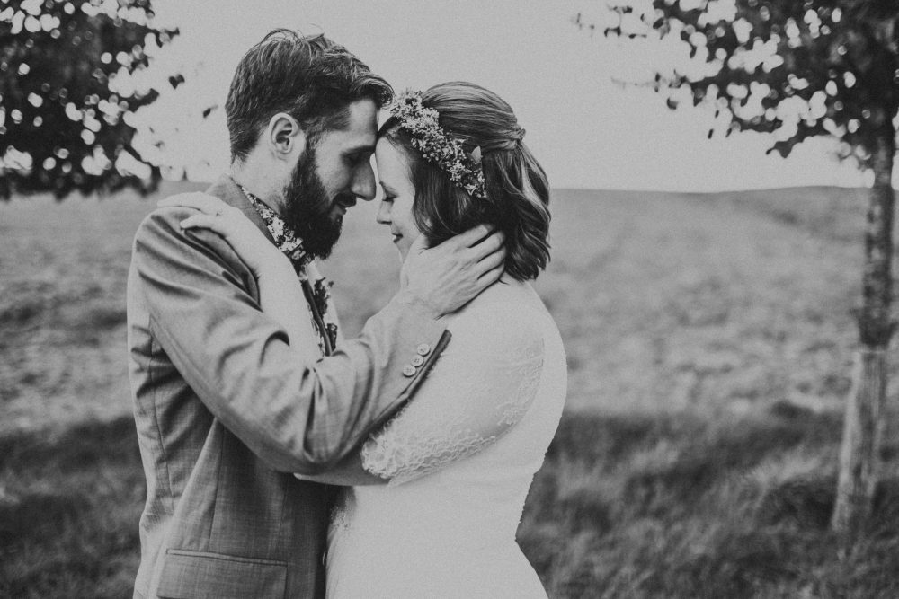 1001 Origami Kraniche auf der Scheunenhochzeit AmVieh-Theater / Schwindegg