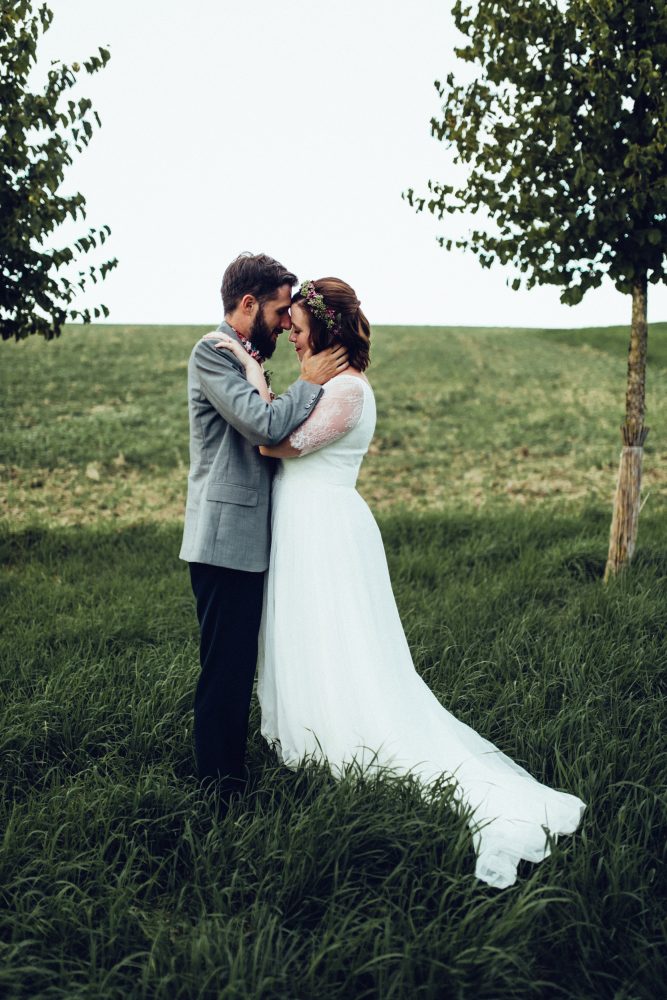 1001 Origami Kraniche auf der Scheunenhochzeit AmVieh-Theater / Schwindegg