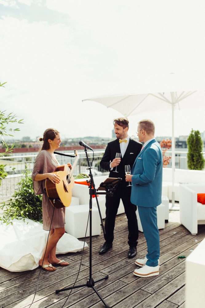 Gleichgeschlechtliche Hochzeit im Skyloftstudio München