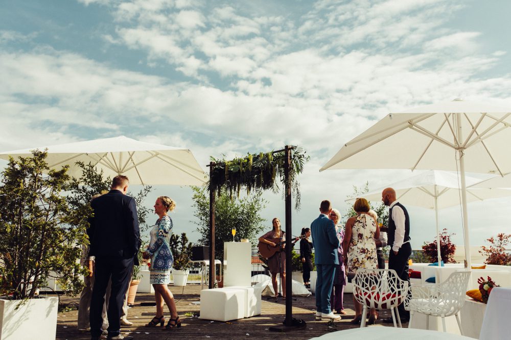 Gleichgeschlechtliche Hochzeit im Skyloftstudio München