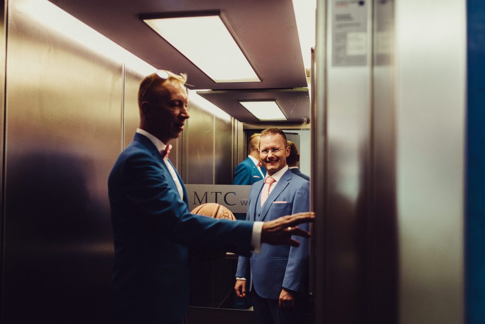 Gleichgeschlechtliche Hochzeit im Skyloftstudio München