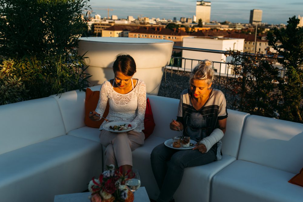 Gleichgeschlechtliche Hochzeit im Skyloftstudio München