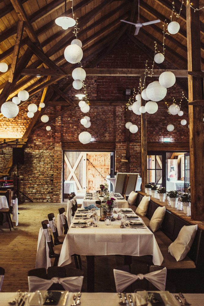 Freie Trauung im Garten der alten Tenne