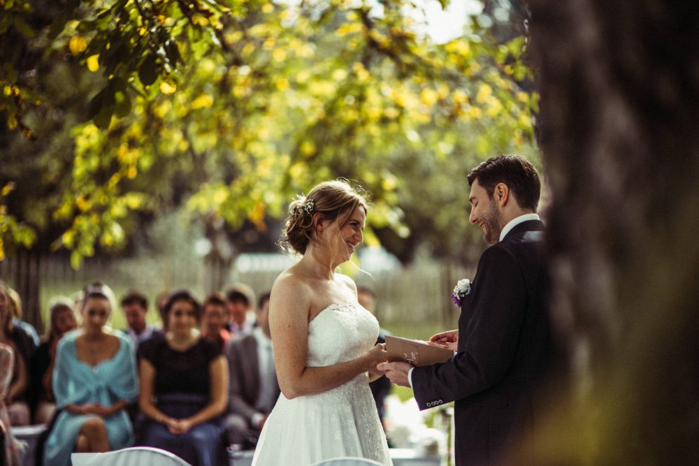 Freie Trauung im Garten der alten Tenne
