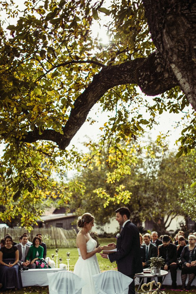 Freie Trauung im Garten der alten Tenne