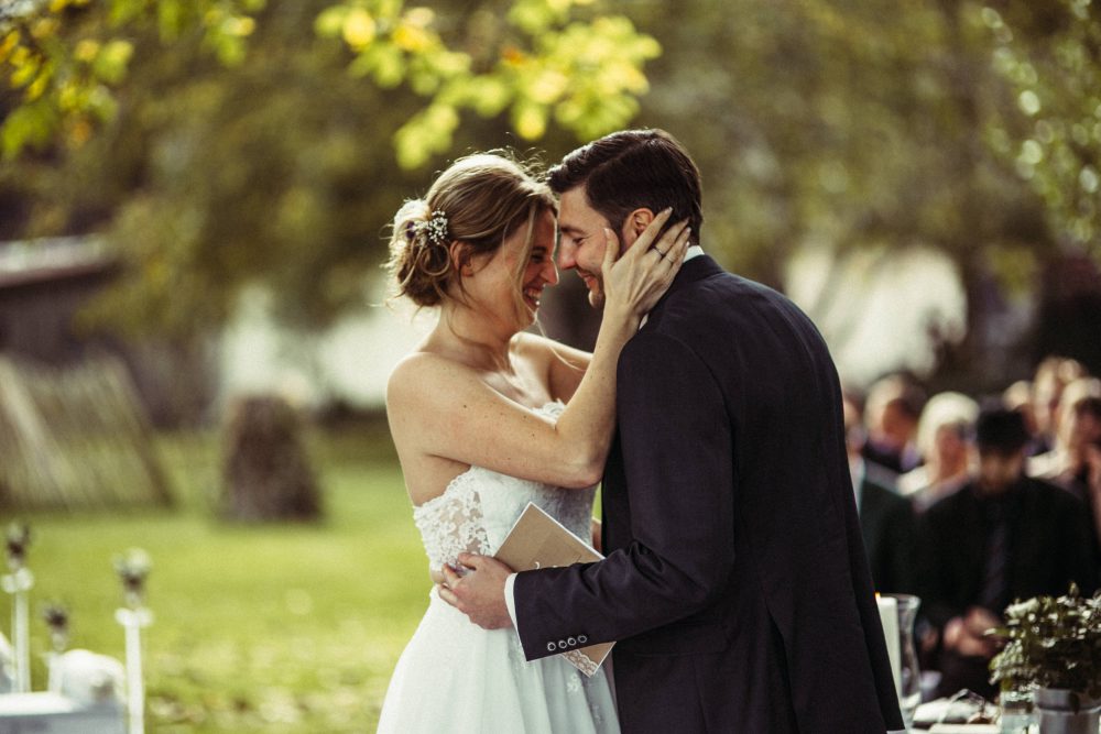 Freie Trauung im Garten der alten Tenne