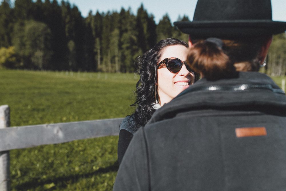 Babybauchshooting im herbstlichen Oberstdorf