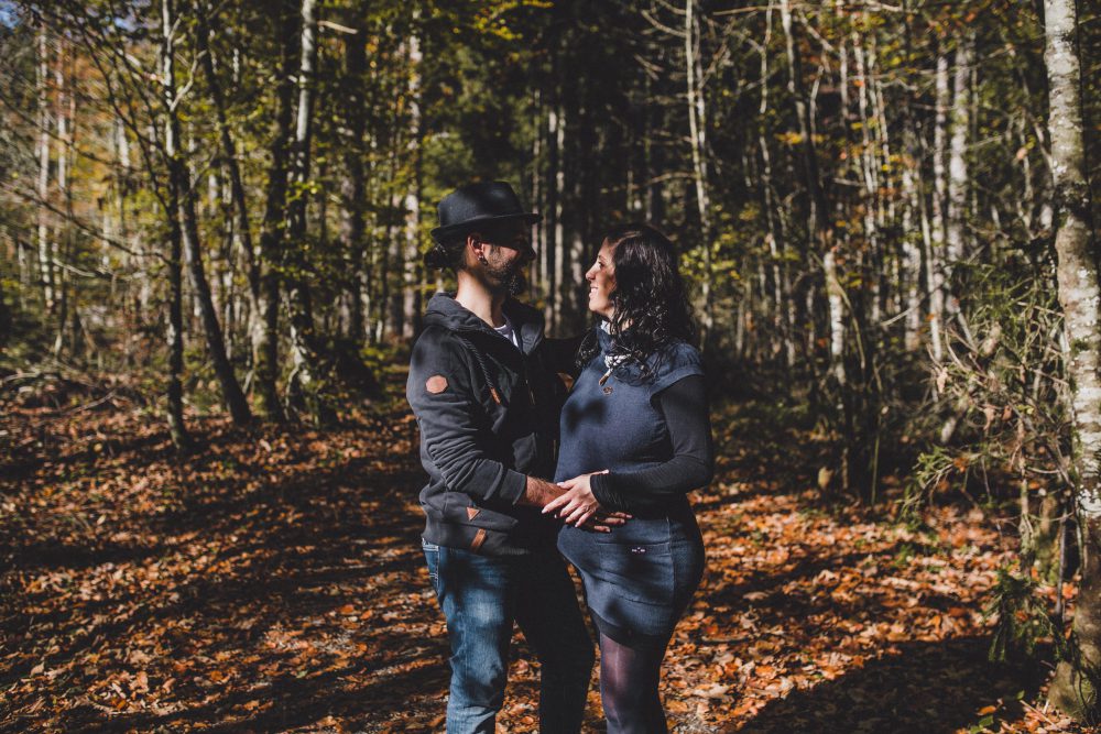 Babybauchshooting im herbstlichen Oberstdorf