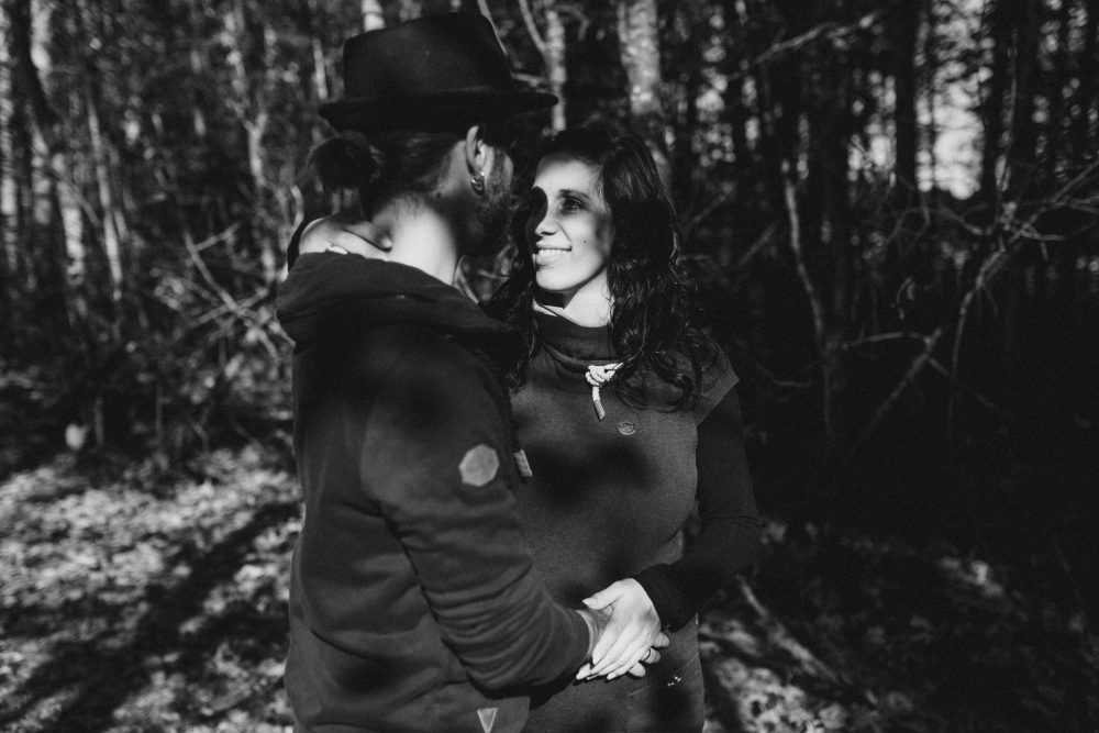 Babybauchshooting im herbstlichen Oberstdorf