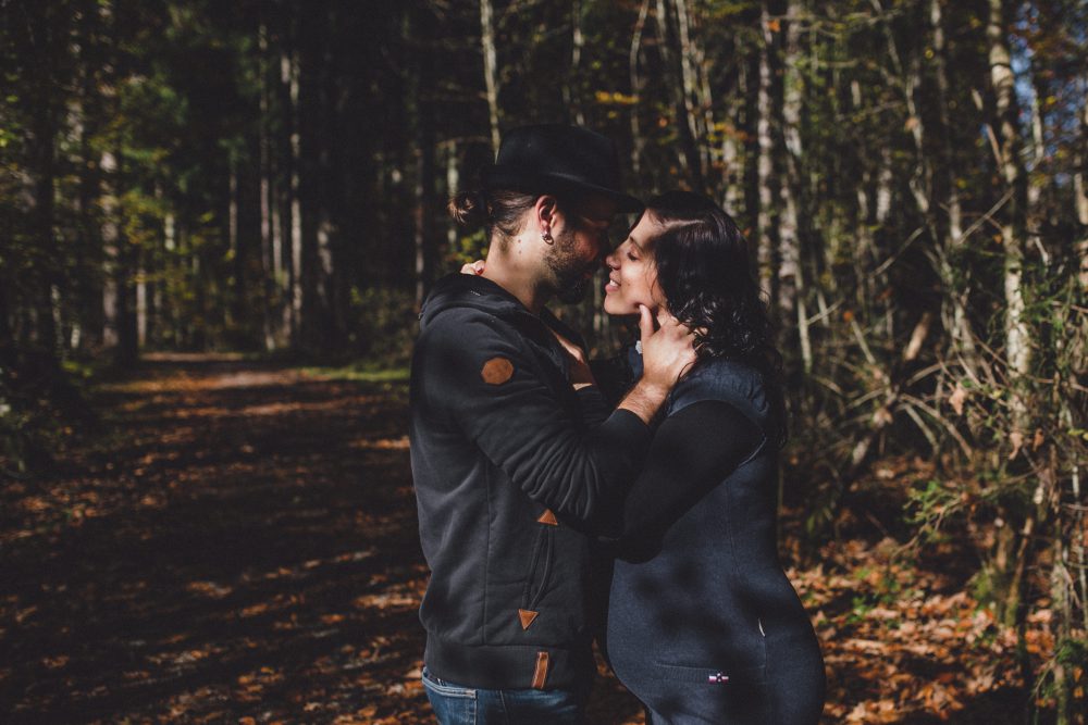 Babybauchshooting im herbstlichen Oberstdorf