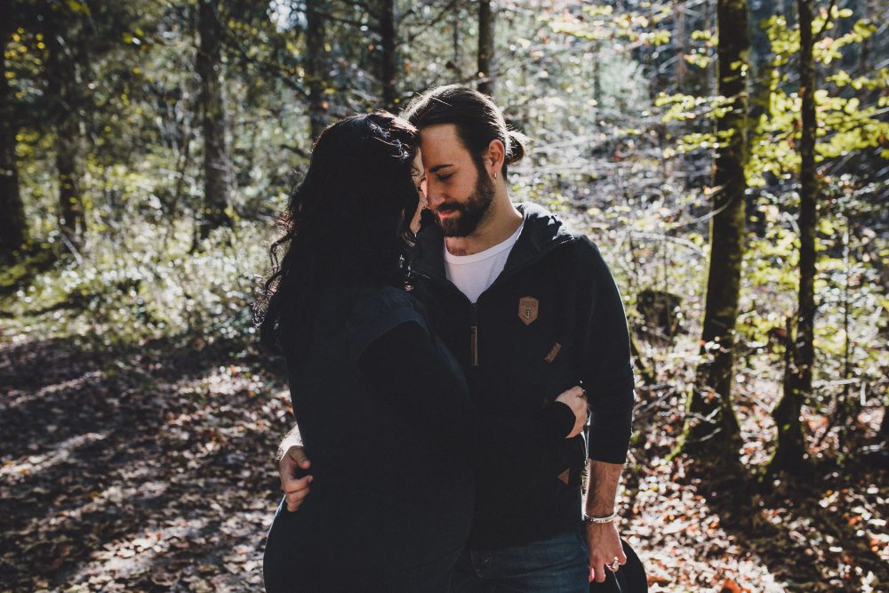 Babybauchshooting im herbstlichen Oberstdorf