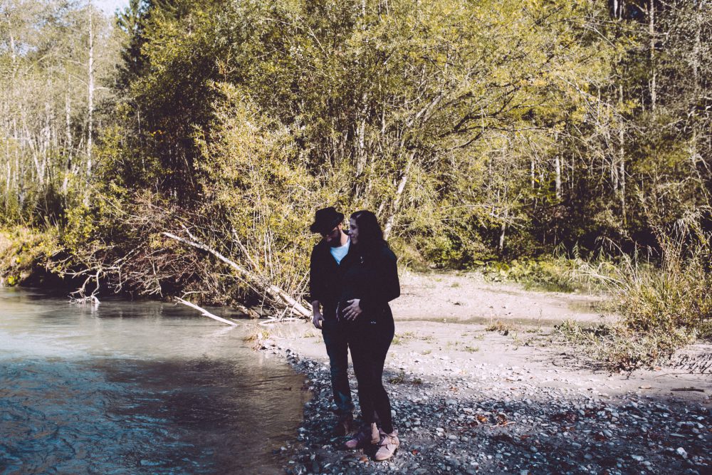 Babybauchshooting im herbstlichen Oberstdorf