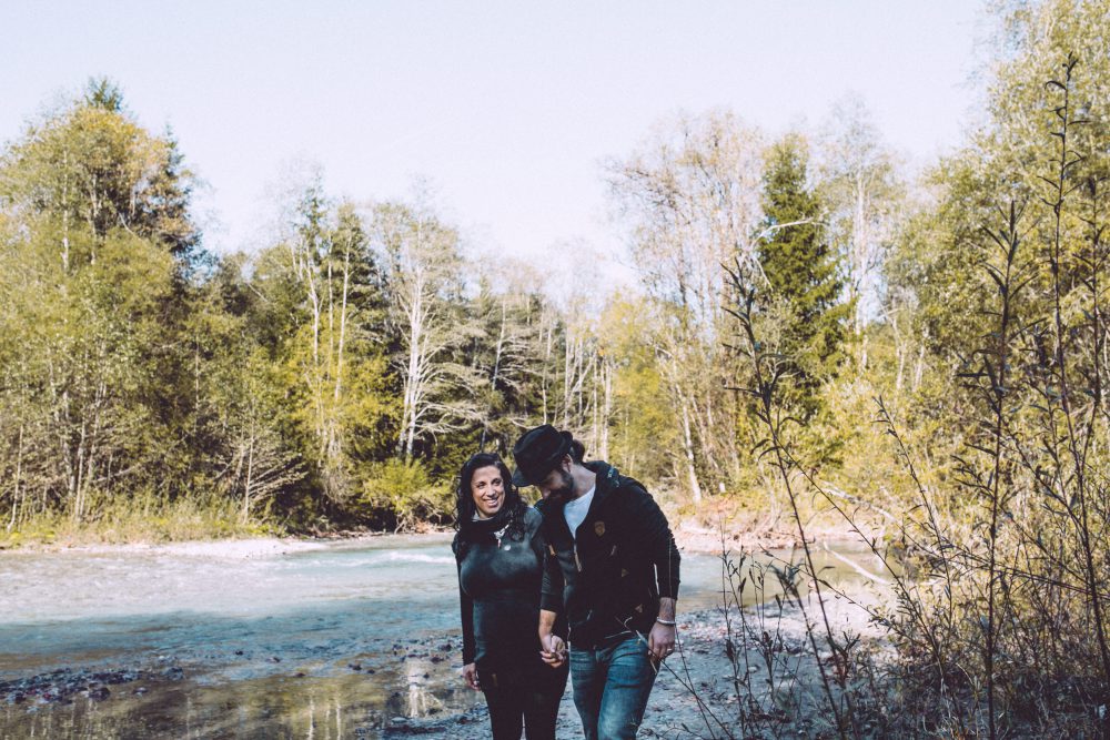 Babybauchshooting im herbstlichen Oberstdorf